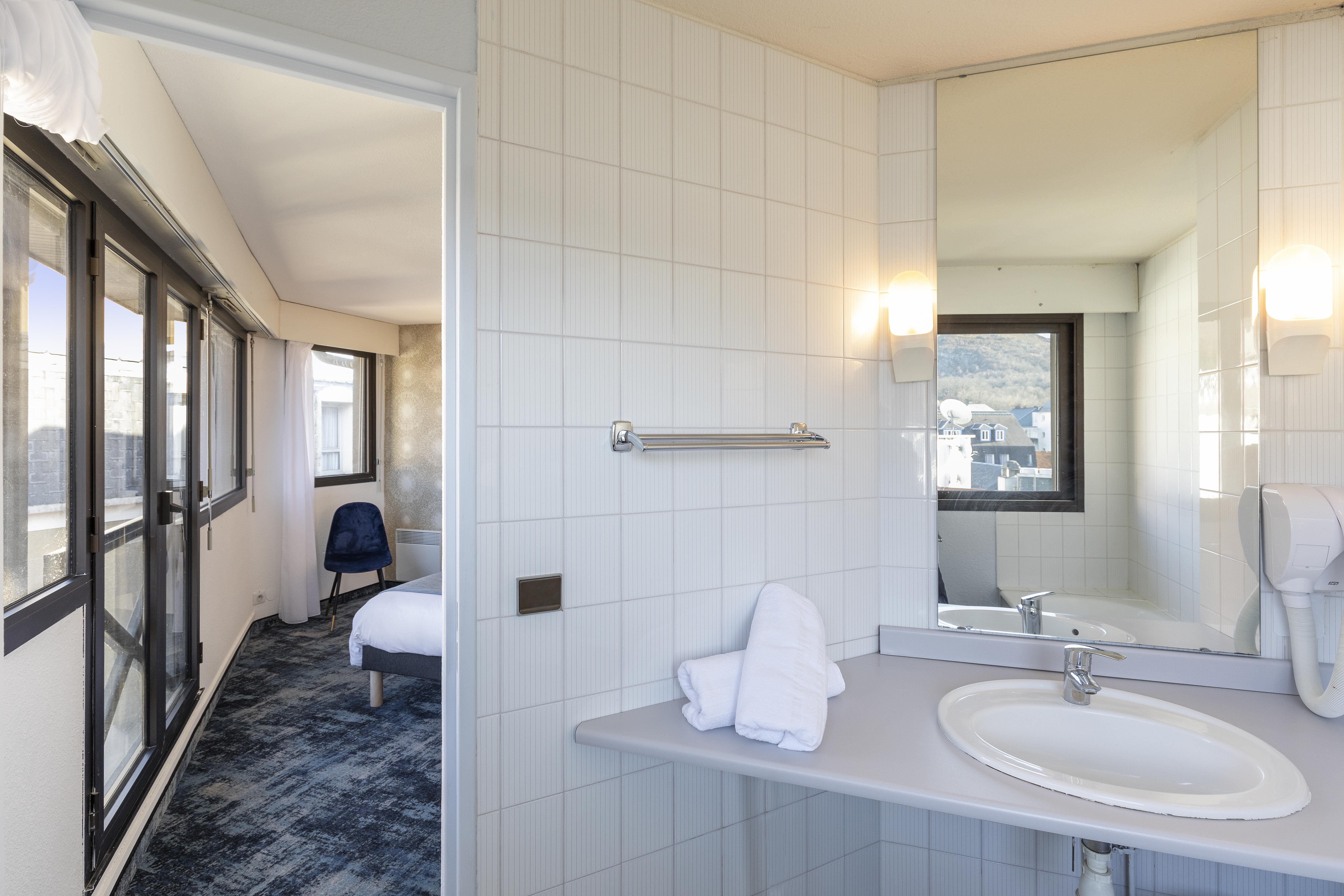 Hotel National 3*